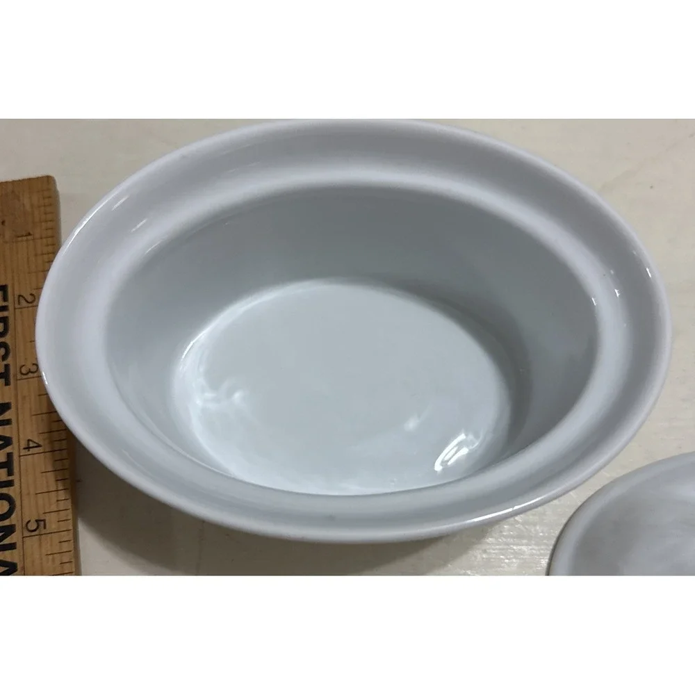 1.5 Quart Oval Casserole & Boar Lid Apilco Classic
